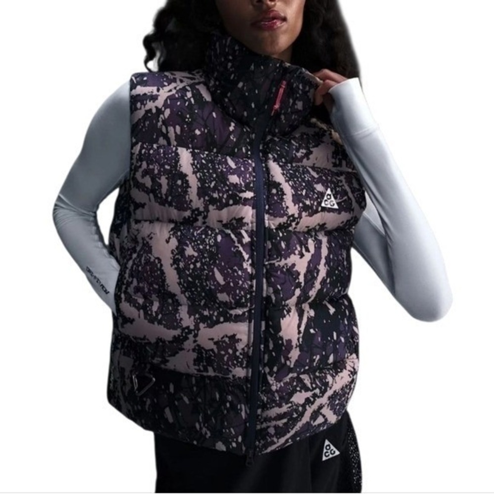 Nike ACG Therma-Fit ADV Lunar Lake Black Purple Vest Size Large FV7331-573